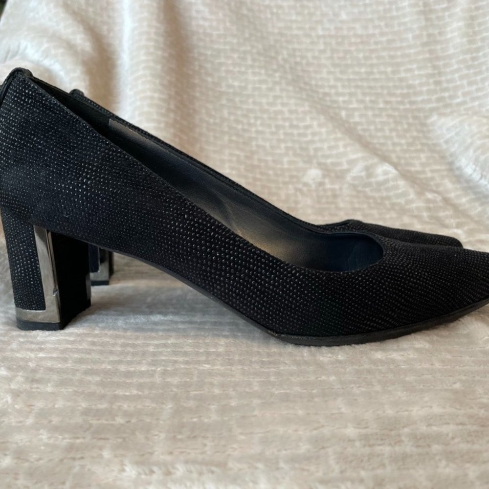 STUART WEITZMAN black heels